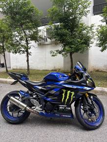 Yamaha R25