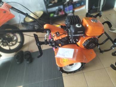 tiller/cultivator/mesin pengembur Tanah