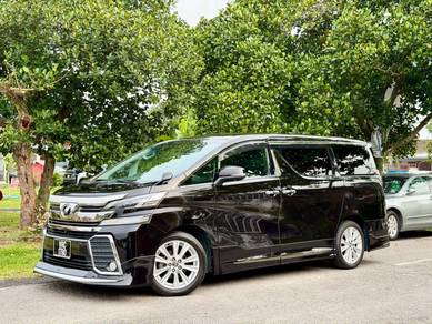 Toyota Vellfire  in Kepong, KUL