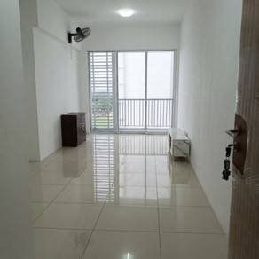 Service Residence For Sale in Palm Garden @ Pearl City