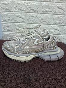 Uk7 Balenciaga 3XL Destressed