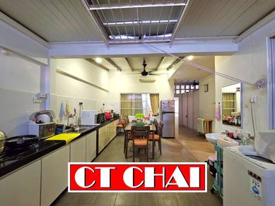 1-storey Terraced House For Sale in Jelutong,PNG