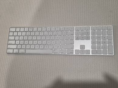 apple magic keyboard with number pad