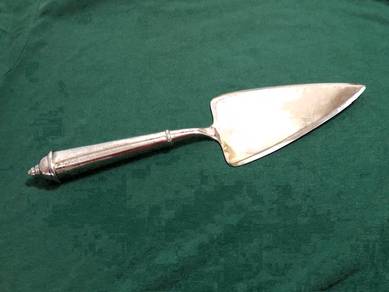 Vintage Pie Cake Server - 11.5 inches