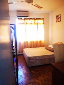 Condominium For Rent in Cocobay Resort Condominium