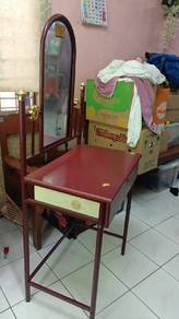 almari solek rak kayu 