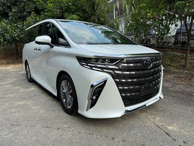 Toyota Alphard Z in KL City, KUL