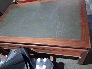 solidwod table