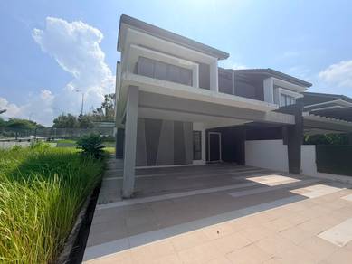 Semi-Detached House For Sale in Sungai Buloh,SGR