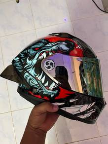 Zeus Helmet Model ZS-826 Graphic Wolf