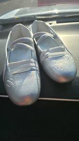 Dr Cardin Silver Ballet Flats / Kasut Flat Wanita