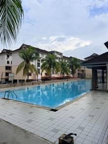 Apartment For Sale in Sri Awana Townhouse