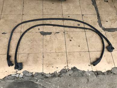 No 25-4-12 Fairlady Z33 350Z Door Rubber Jpn