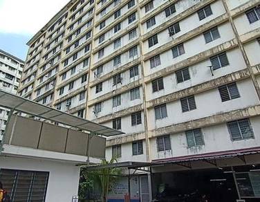 Apartment For Rent in Cheria Heights Condo / Apartments