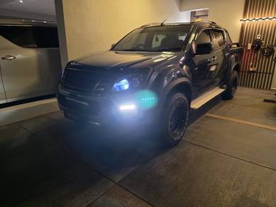 Isuzu D-Max PREMIUM 4X4 in Bukit Jalil, KUL