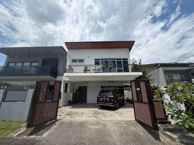 Semi-Detached House For Sale in Rawang,SGR