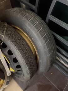 vellfire AnH20 Spare tyre