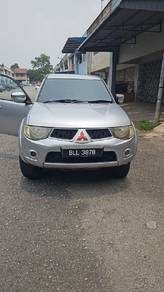 Mitsubishi Triton STANDARD in Ulu Tiram, JHR