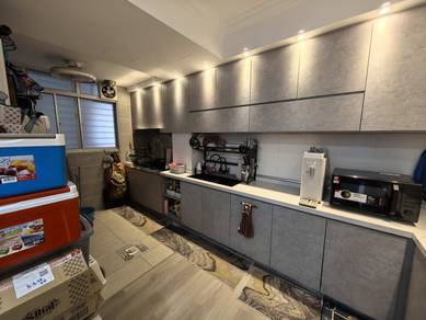 Apartment For Sale in Serunai