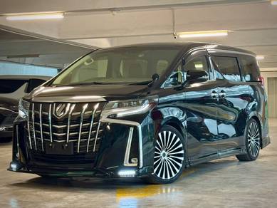 Toyota Alphard SC in Desa Petaling, KUL