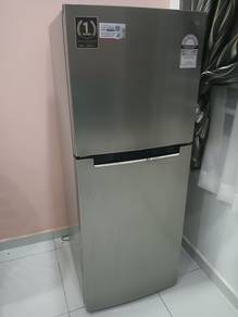 2-door top mount refrigerator