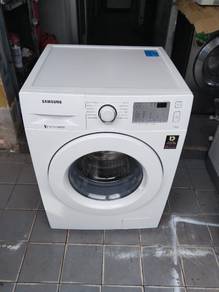 Samsung front load hot washer washing machine 7.0