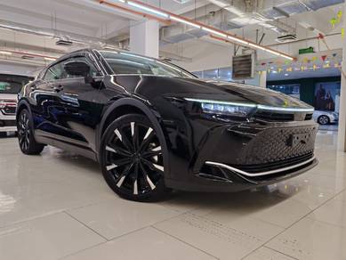 Toyota Crown CROSSOVER RS ADVANCED in Kota Damansara, SGR