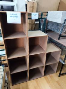 Almari Buku / Mainan Kustom