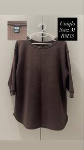 Uniqlo Women’s Waffle-knit Crew Neck