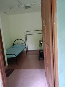 Room in Teluk Intan, PRK