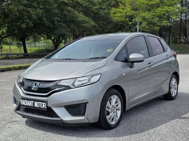 Honda Jazz E in Sungai Besi, KUL