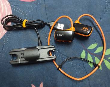Sony walkman mp3 player Nwz-w273 4GB black orange 