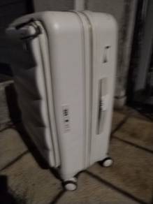 White Luggage Trolley Bag