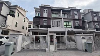 Townhouse For Sale in Bandar Mahkota Cheras,SGR