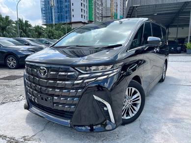 Toyota Alphard Z in Jalan Kuching, KUL