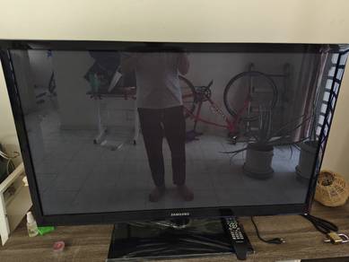 Samsung 43" plasma TV