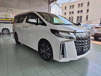 Toyota Alphard SC in Sungai Besi, KUL