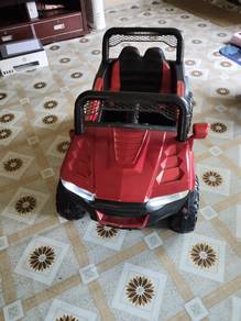 Kereta elektrik kanak-kanak 