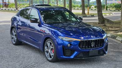 Maserati Levante S GRANSPORT in Cheras, SGR