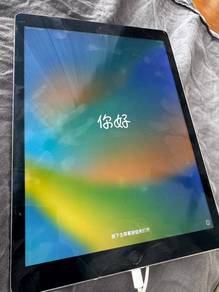 Apple iPad Pro 9.7” Wi-Fi + Cellular (A1652)