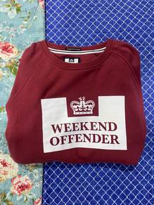 baju weekend offender