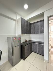 Condominium For Rent in Tropicana Bay Residences @ PWC