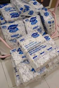 pampers