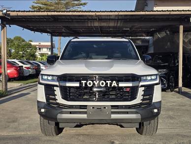Toyota Land Cruiser ZX in Miri, SWK