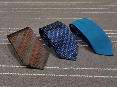 Ysl yves saint Laurent combo neck tie 9089