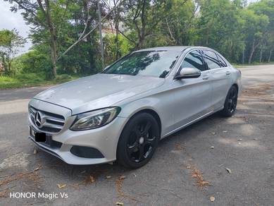 Mercedes Benz C200 200 AVANTGARDE (CKD) in Bangi, SGR