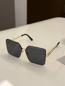 Stylish Black Sunglasses with Hard Case
