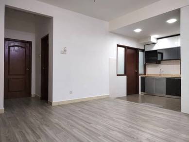 Condominium For Sale in Villa Park