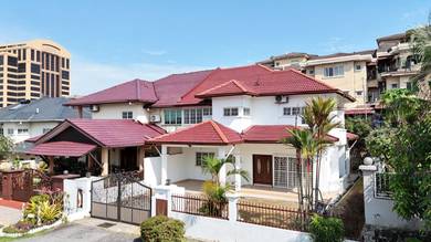 Semi-Detached House For Sale in Shah Alam,SGR