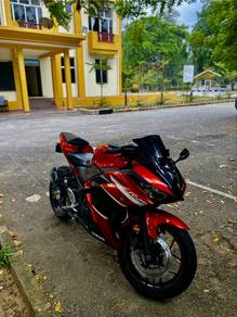 Yamaha R25